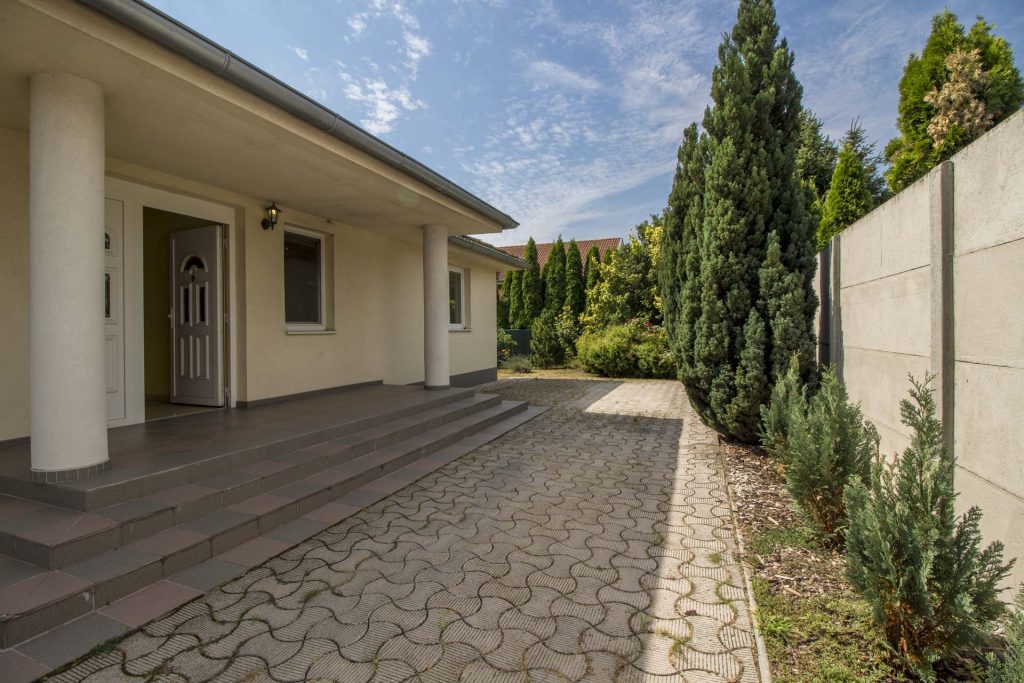 Maloblahovská, 929 01 Dunajská Streda